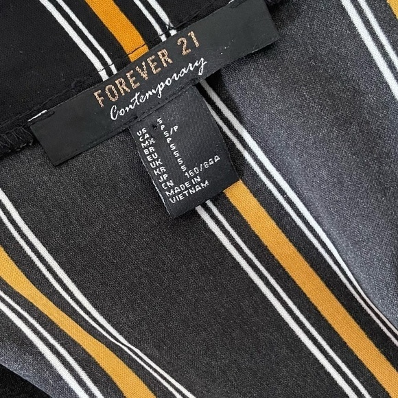 Forever 21 Striped Wrap Top - Picture 4 of 8